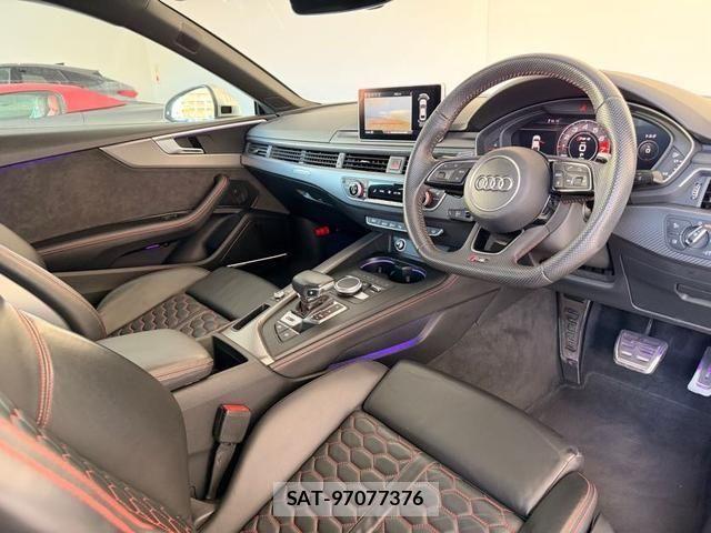 Audi RS5 2018-09 2958334-1