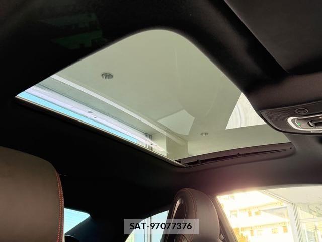Audi RS5 2018-09 2958334-7