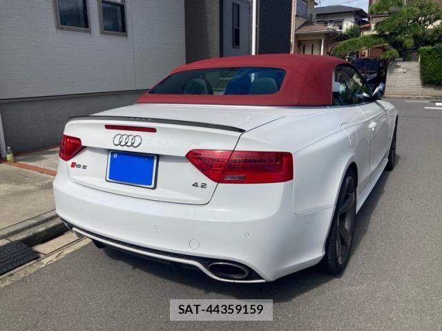 Audi CABRIOLET 2015-03 8883326-3