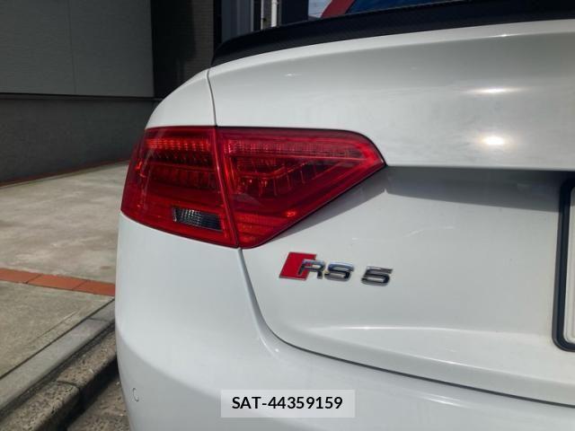 Audi CABRIOLET 2015-03 8883326-4
