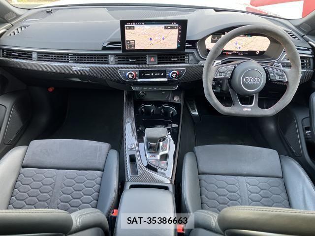 Audi RS5 2023-12 6715679-1