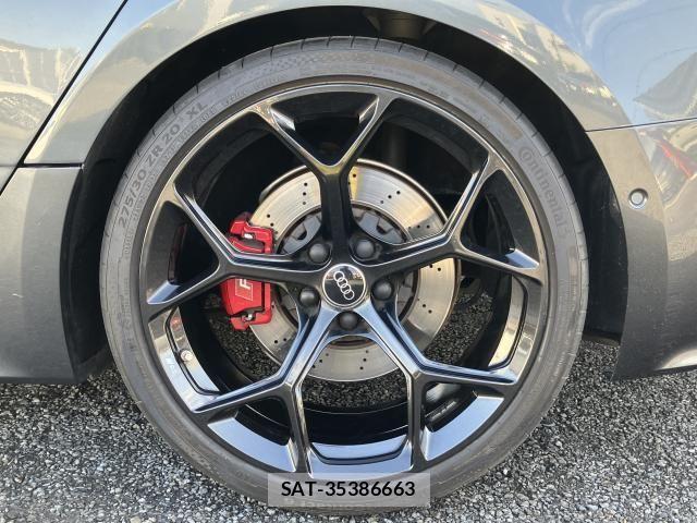 Audi RS5 2023-12 6715679-4