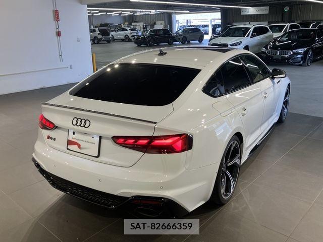 Audi RS5 2023-06 7391407-2