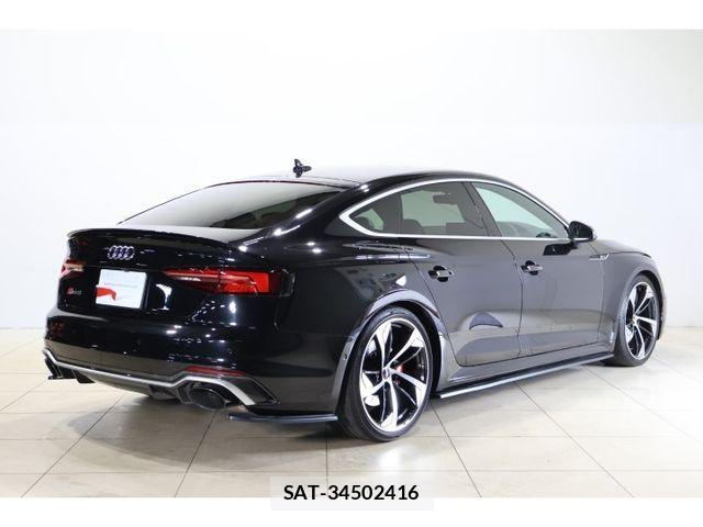 Audi RS5 2019-09 8334955-3
