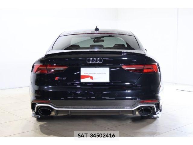 Audi RS5 2019-09 8334955-4