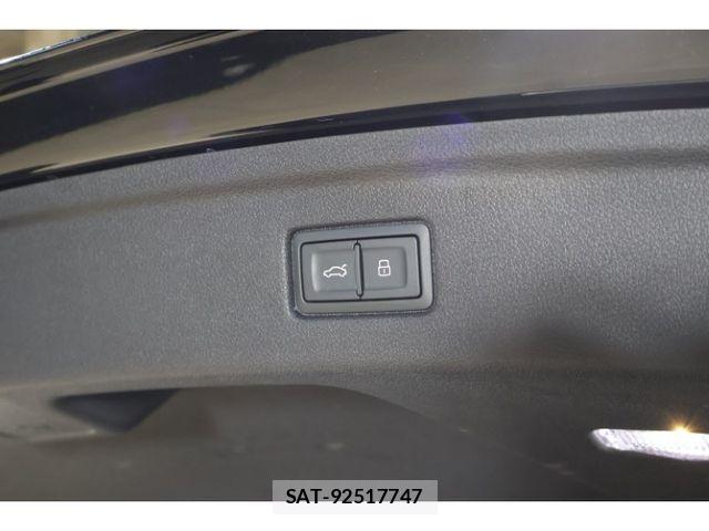 Audi RS5 2023-08 8740657-16