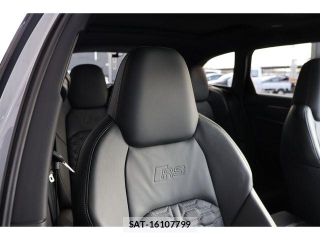 Audi RS6 2022-01 5860382-19