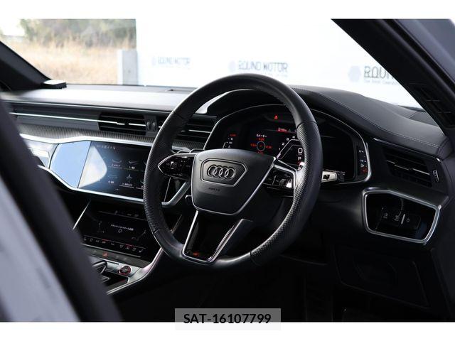 Audi RS6 2022-01 5860382-7