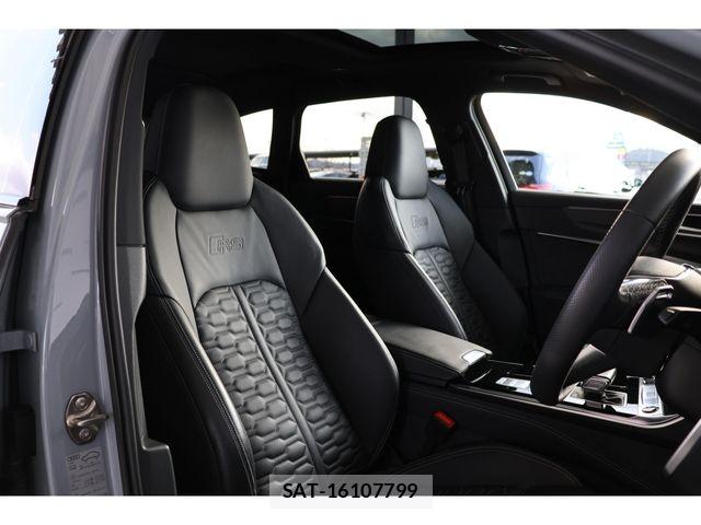 Audi RS6 2022-01 5860382-8