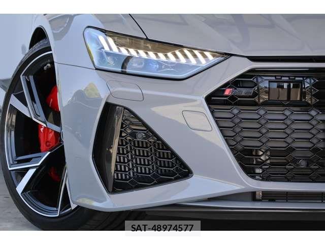 Audi RS6 2022-06 6641275-4