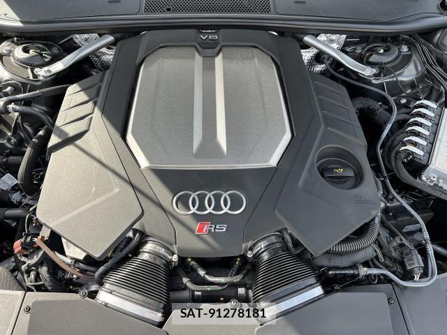 Audi RS6 2022-01 6813849-15