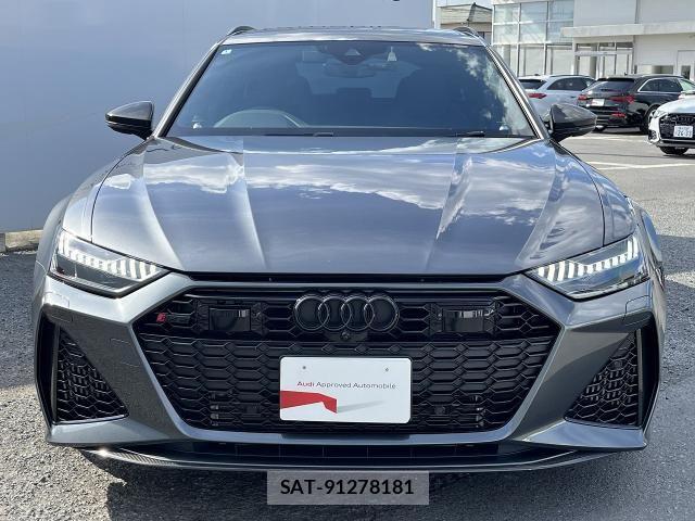 Audi RS6 2022-01 6813849-16