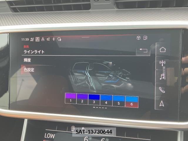 Audi RS6 2021-09 7875372-9