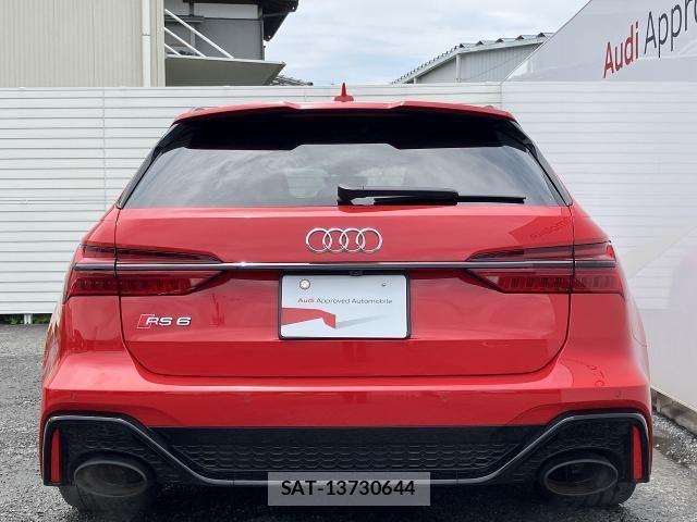 Audi RS6 2021-09 7875372-18