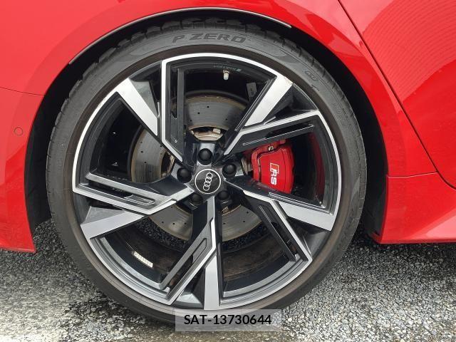 Audi RS6 2021-09 7875372-22