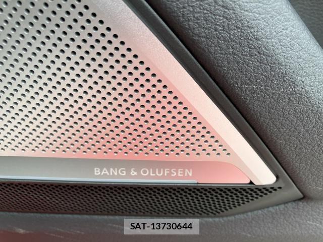 Audi RS6 2021-09 7875372-4