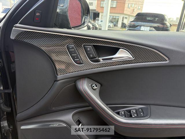 Audi RS6 2017-04 8206422-16