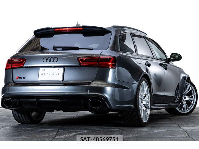 Audi RS6 2015-12 8878759-2