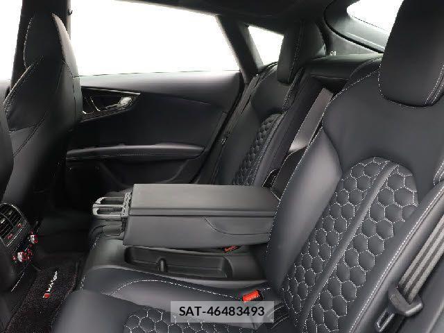 Audi RS7 2015-05 4587171-18