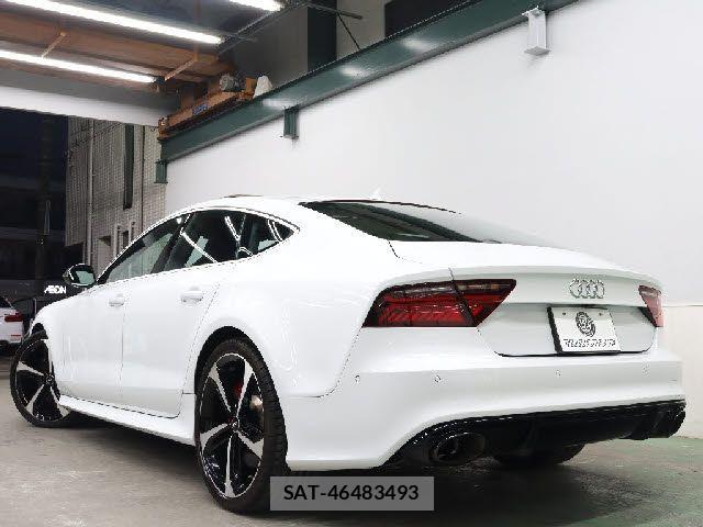 Audi RS7 2015-05 4587171-2
