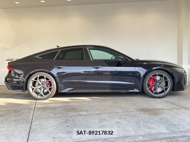 Audi RS7 2025-03 7391411-16