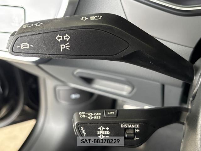 Audi RS7 2021-10 7615104-9