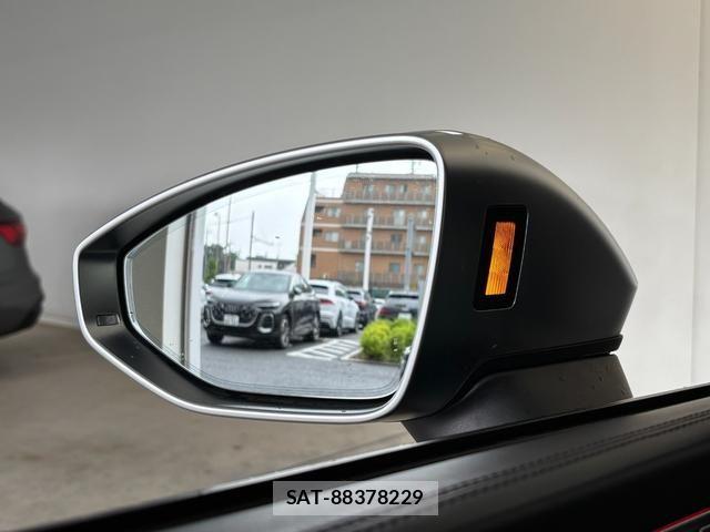 Audi RS7 2021-10 7615104-17
