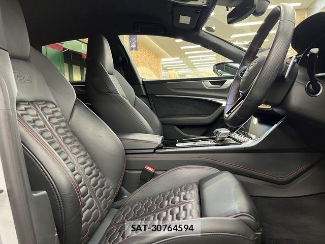 Audi RS7 2023-06 8206423-3