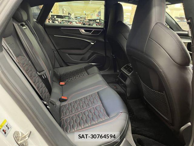 Audi RS7 2023-06 8206423-4