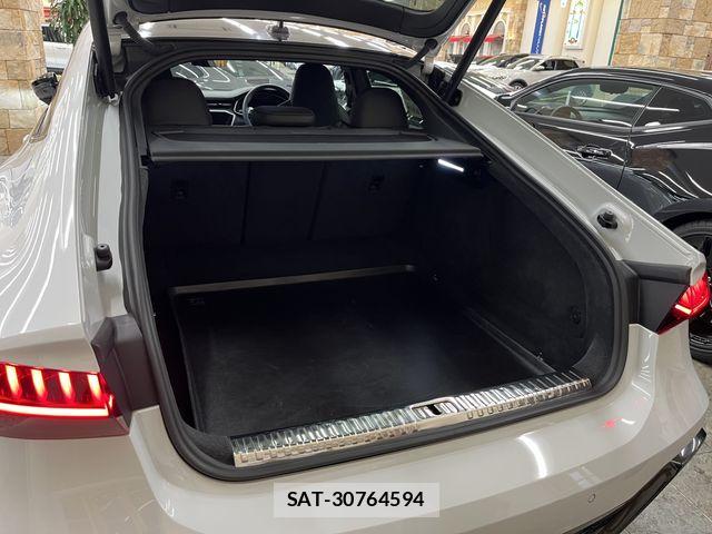 Audi RS7 2023-06 8206423-5