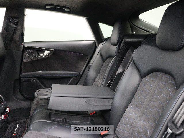 Audi RS7 2018-04 8740658-18
