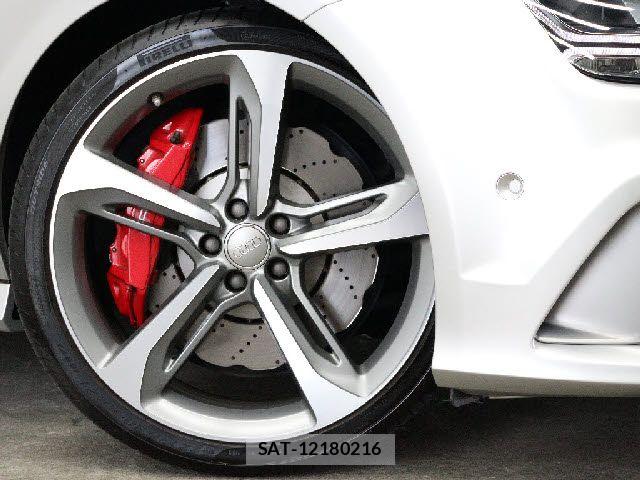 Audi RS7 2018-04 8740658-5