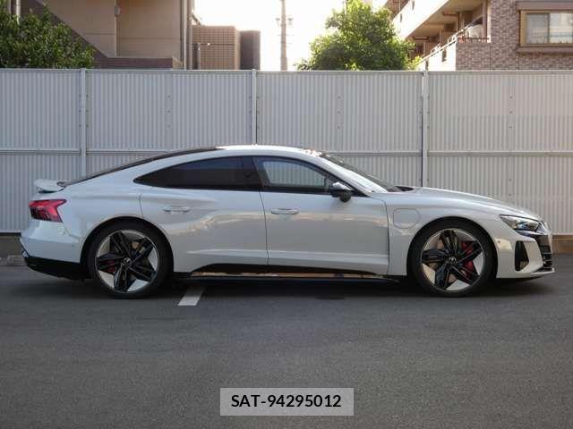 Audi E-TRON 2023-11 1404541-12