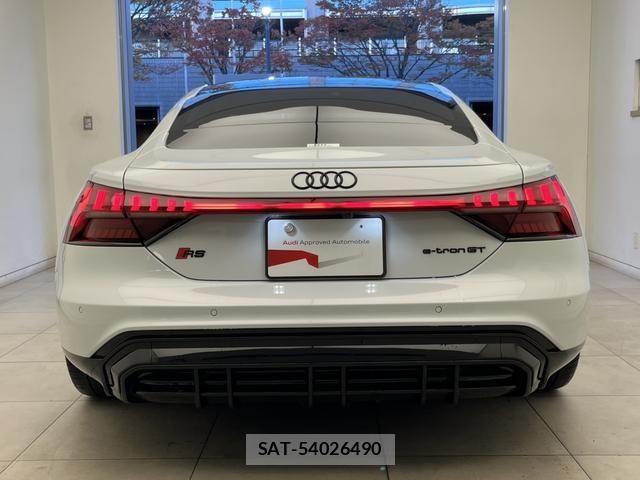 Audi E-TRON 2025-05 6495051-13