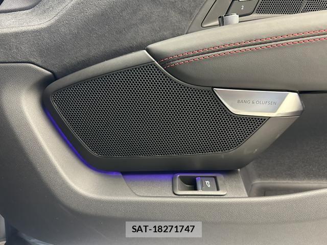 Audi E-TRON 2024-11 8313170-9