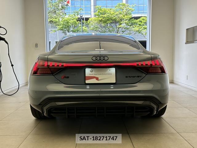 Audi E-TRON 2024-11 8313170-16
