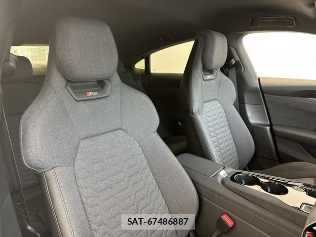 Audi E-TRON 2022-03 8313175-3