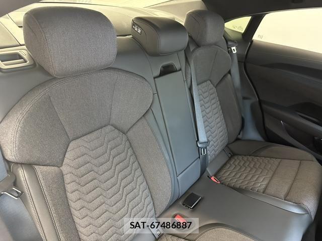 Audi E-TRON 2022-03 8313175-4
