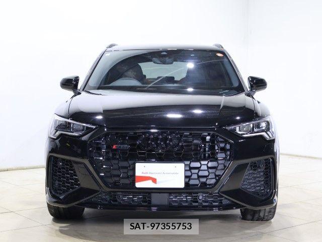 Audi RS Q3 2024-07 4930160-13