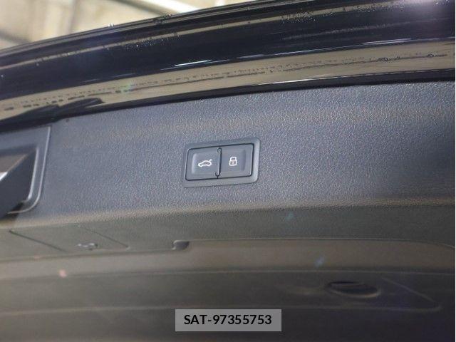 Audi RS Q3 2024-07 4930160-6