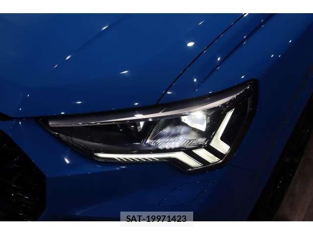 Audi RS Q3 2021-12 5860377-14