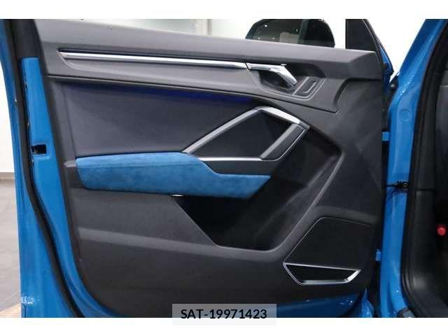 Audi RS Q3 2021-12 5860377-17