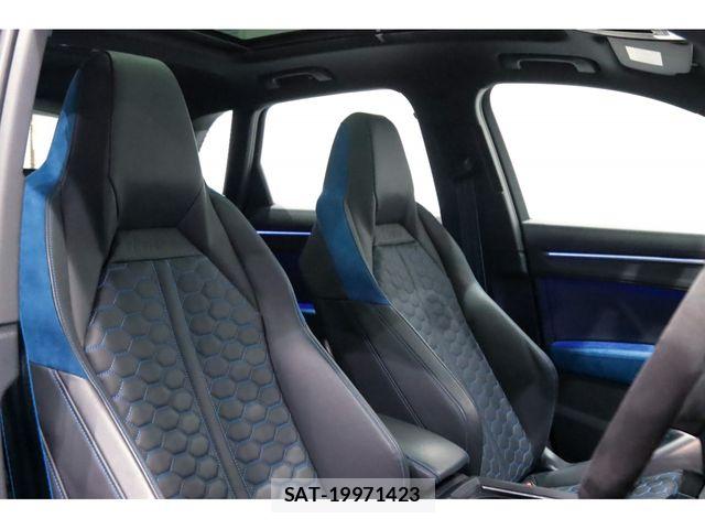 Audi RS Q3 2021-12 5860377-2