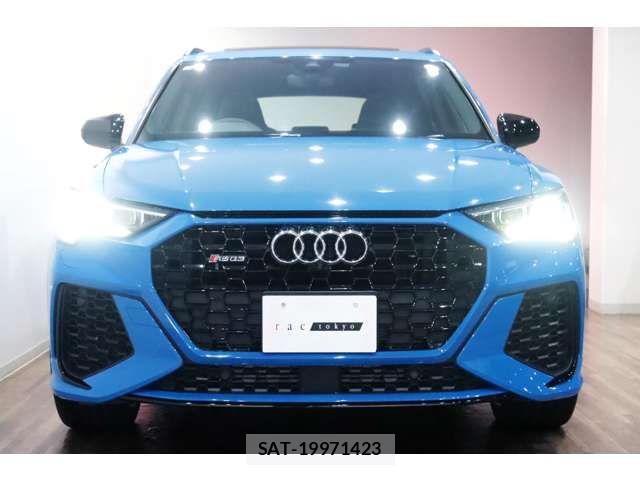 Audi RS Q3 2021-12 5860377-4