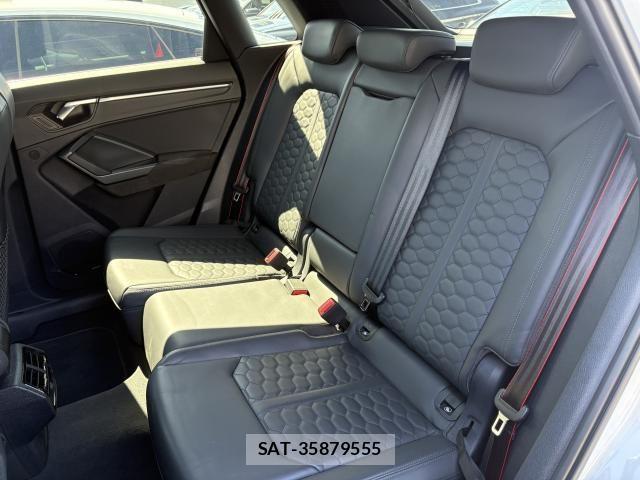 Audi RS Q3 2022-03 6790729-12