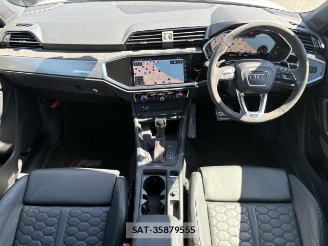 Audi RS Q3 2022-03 6790729-1