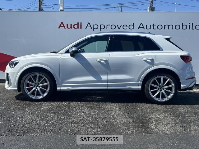 Audi RS Q3 2022-03 6790729-19