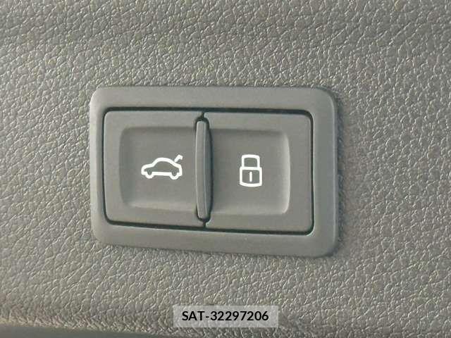 Audi RS Q3 2021-03 7960570-8