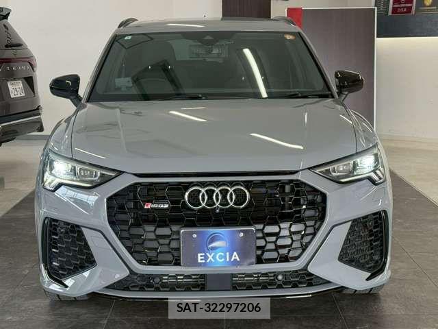 Audi RS Q3 2021-03 7960570-2