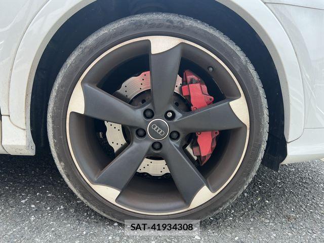 Audi RS Q3 2017-10 8098080-9